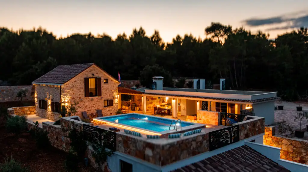 Fortuna House, privatna kamena vila na Hvaru