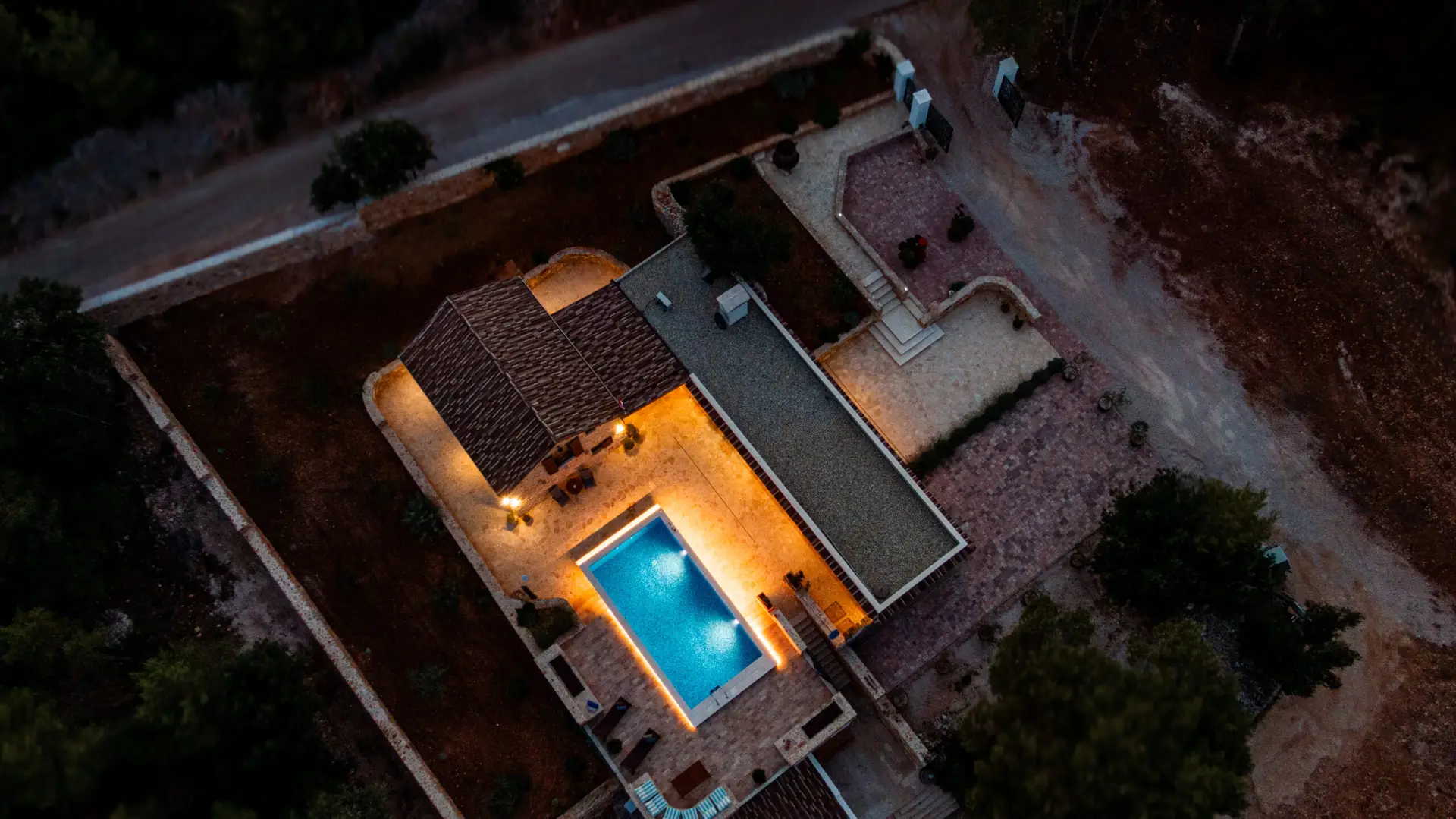 Fortuna House, privatna kamena vila s grijanim bazenom na Hvaru